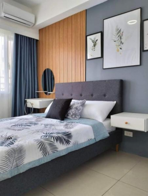 Chic 2BR Condo Unit at South Residences